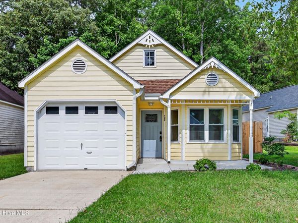 123 Basswood Court, Jacksonville, NC 28546