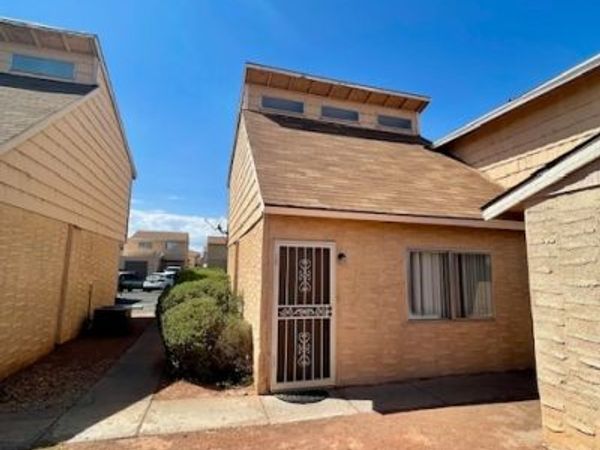 5198 Garden Lane, Unit D, Las Vegas, NV 89119