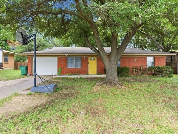 141 Park Drive , Stephenville, TX 76401