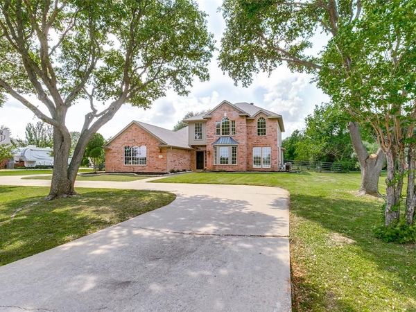 331 Lakeside Drive , Shady Shores, TX 76208