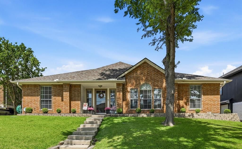 3802 Virginia Pine Circle, Carrollton, TX 75007 Main Photo