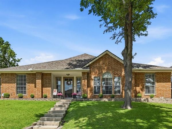 3802 Virginia Pine Circle, Carrollton, TX 75007