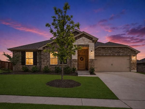 1202 Cyprus Lane , Cedar Hill, TX 75104