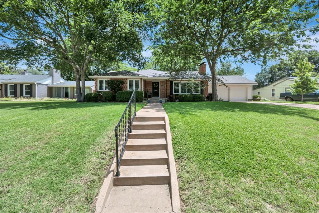6371 Greenway Road, Fort Worth, TX 76116 Main Photo