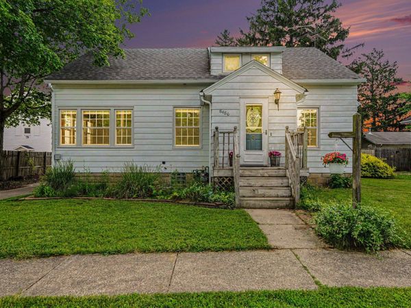 8486 Harlow Avenue SW, Byron Center, MI 49315