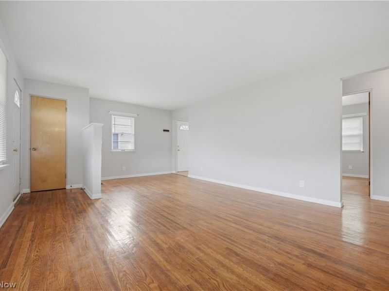 2806 Harmont Avenue NE, Canton, OH 44705 Photo 6