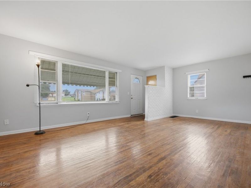 2806 Harmont Avenue NE, Canton, OH 44705 Photo 7