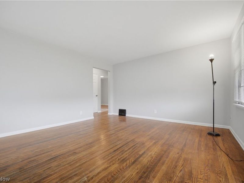 2806 Harmont Avenue NE, Canton, OH 44705 Photo 9