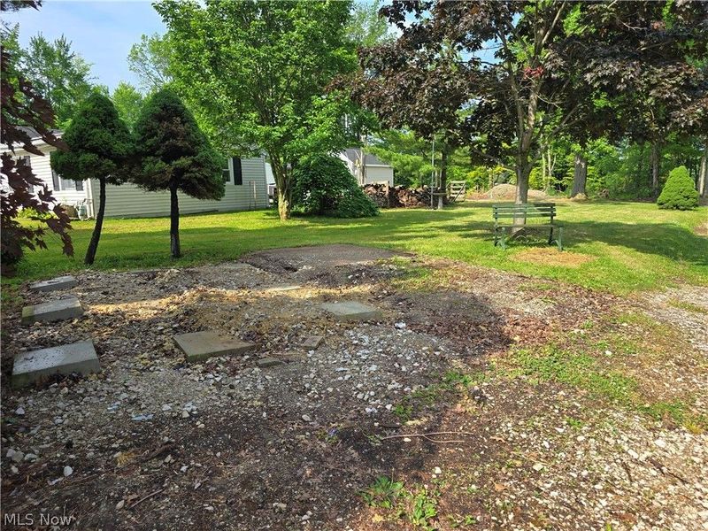 4877 Presidential Drive , Geneva, OH 44041 Photo 8