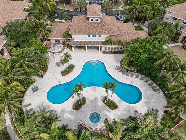 6556 Emerald Dunes Drive, Unit 302, West Palm Beach, FL 33411