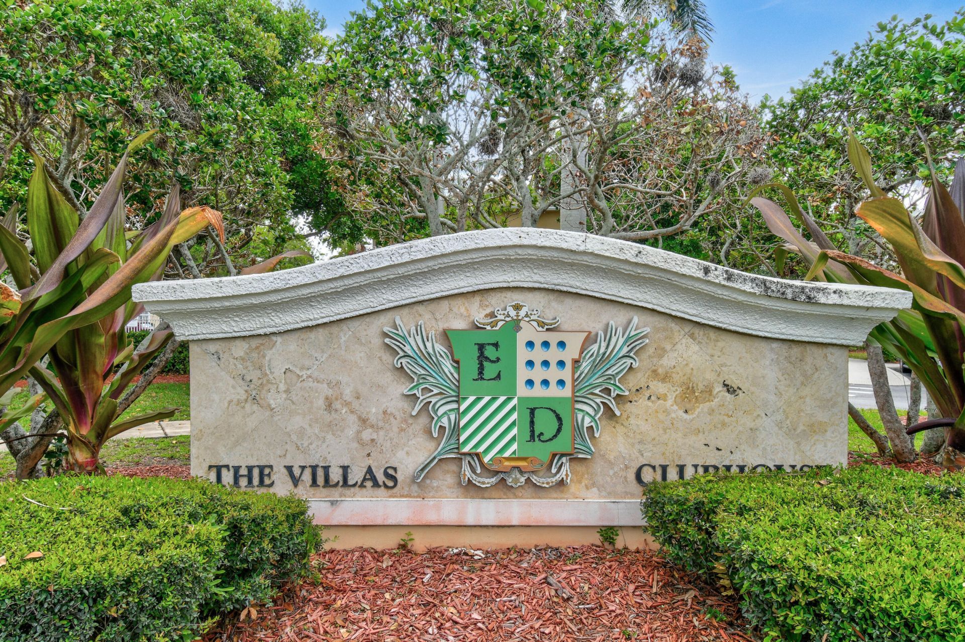 6556 Emerald Dunes Drive, Unit 302, West Palm Beach, FL 33411 Photo