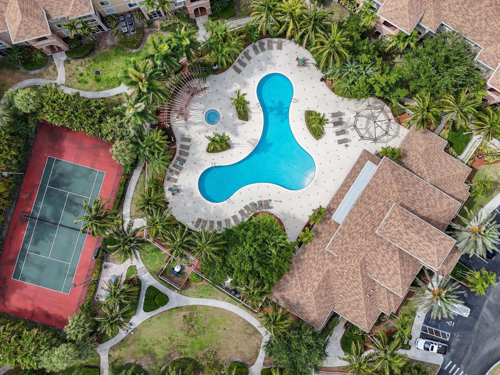 6556 Emerald Dunes Drive, Unit 302, West Palm Beach, FL 33411 Photo