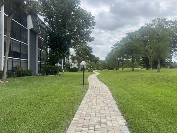 6080 NW 44th Street, Unit 109, Lauderhill, FL 33319
