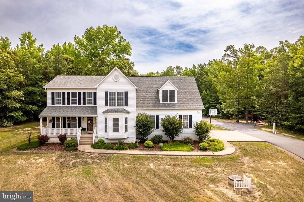 11483 Pleasant Drive, King George, VA 22485 Main Photo