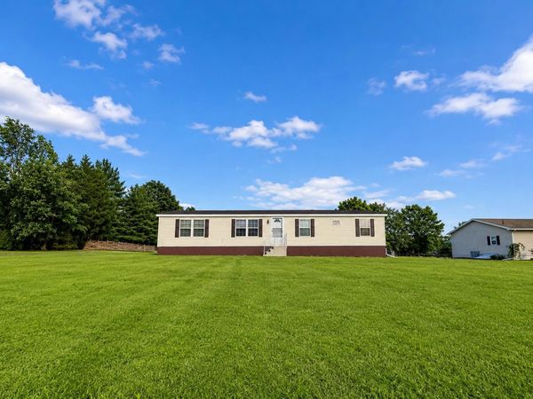 PERKIOMENVILLE, PA 18074