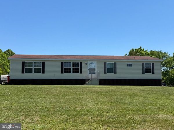 PERKIOMENVILLE, PA 18074