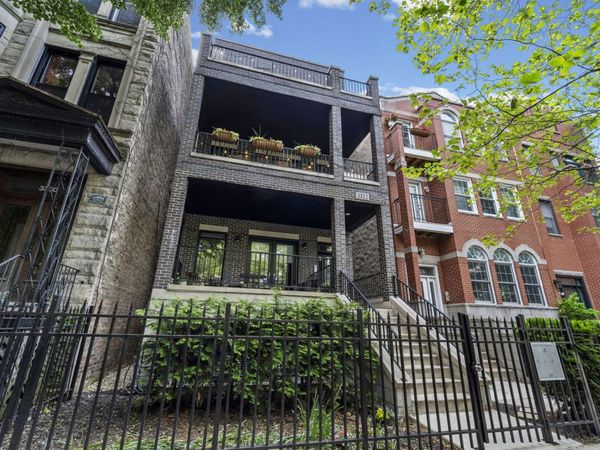 3322 N Kenmore Avenue , Unit 2, Chicago, IL 60657