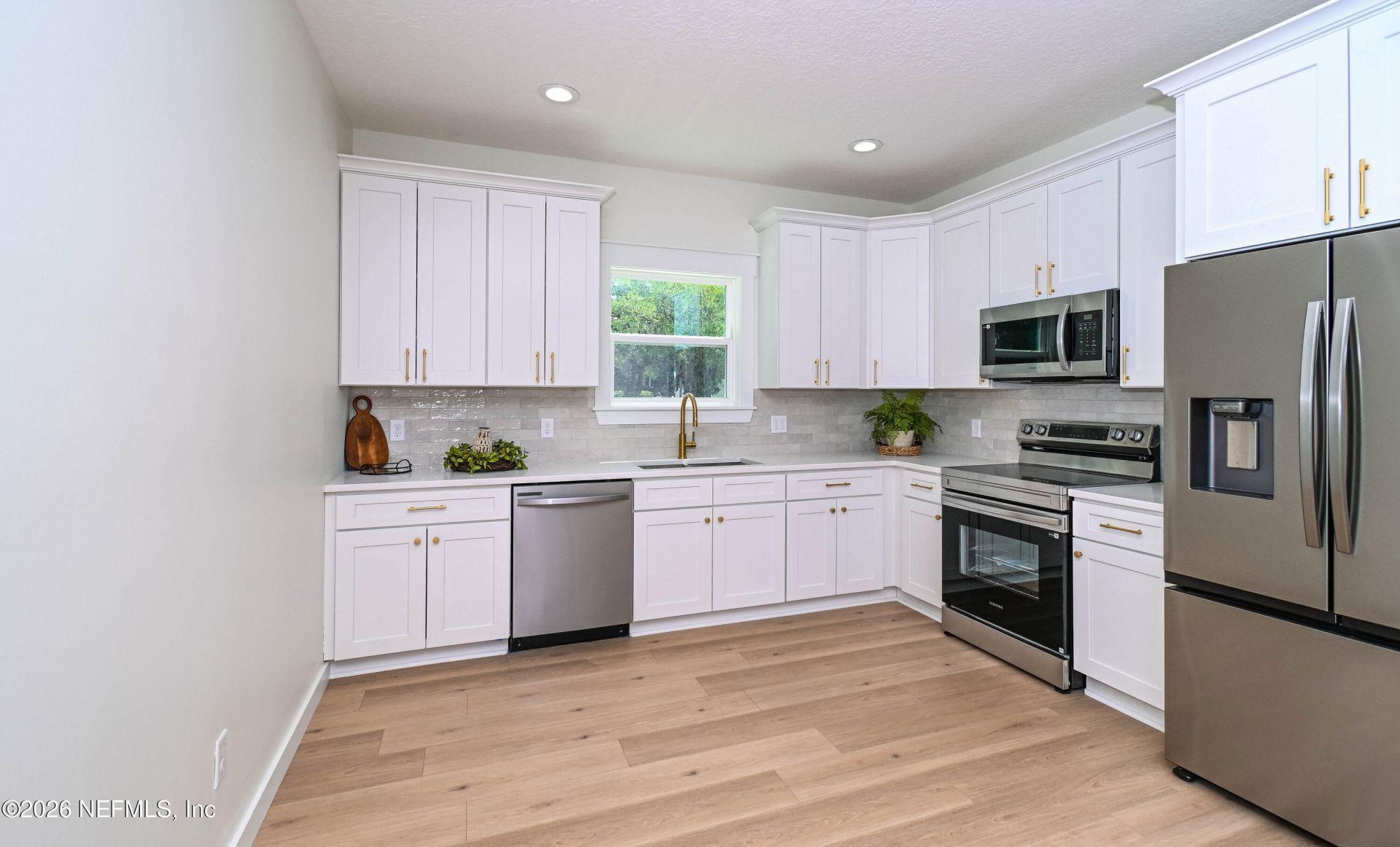 9765 S Glen Avenue, Glen St. Mary, FL 32040 Photo