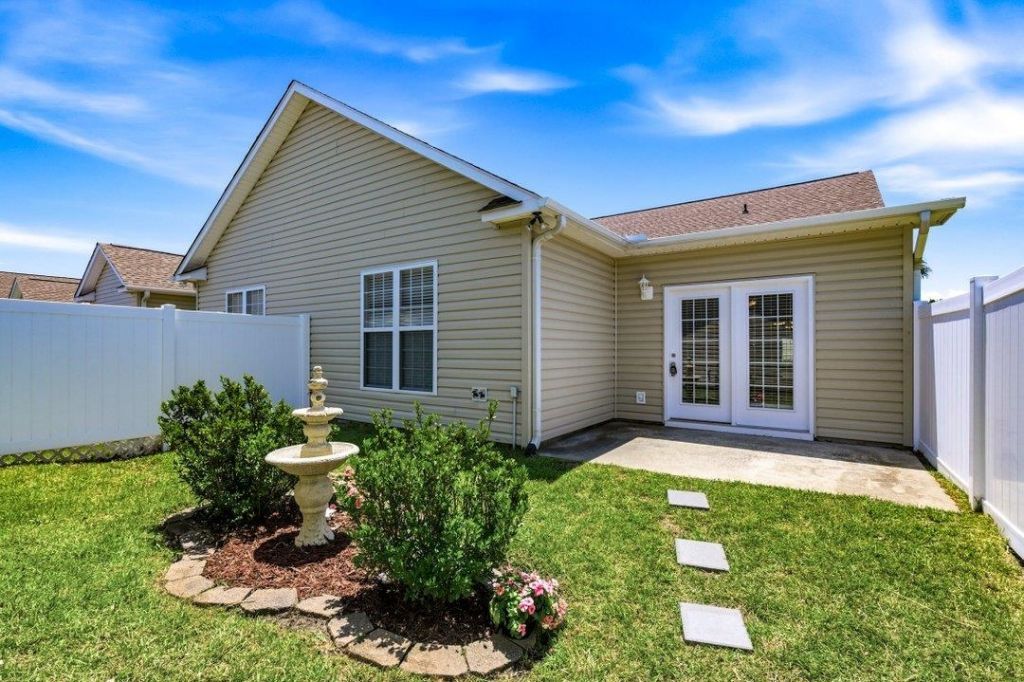630 Banks Dr.  Photo 21