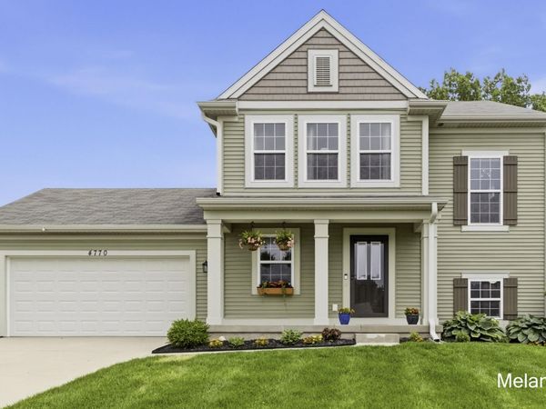 4770 Hidden Highland Drive NE, Rockford, MI 49341