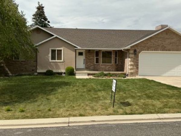 579 E FREMONT WAY , Elk Ridge, UT 84651