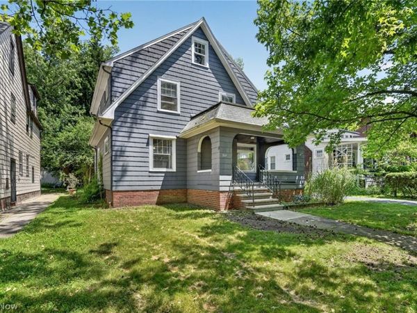 927 Englewood Road, Cleveland Heights, OH 44121