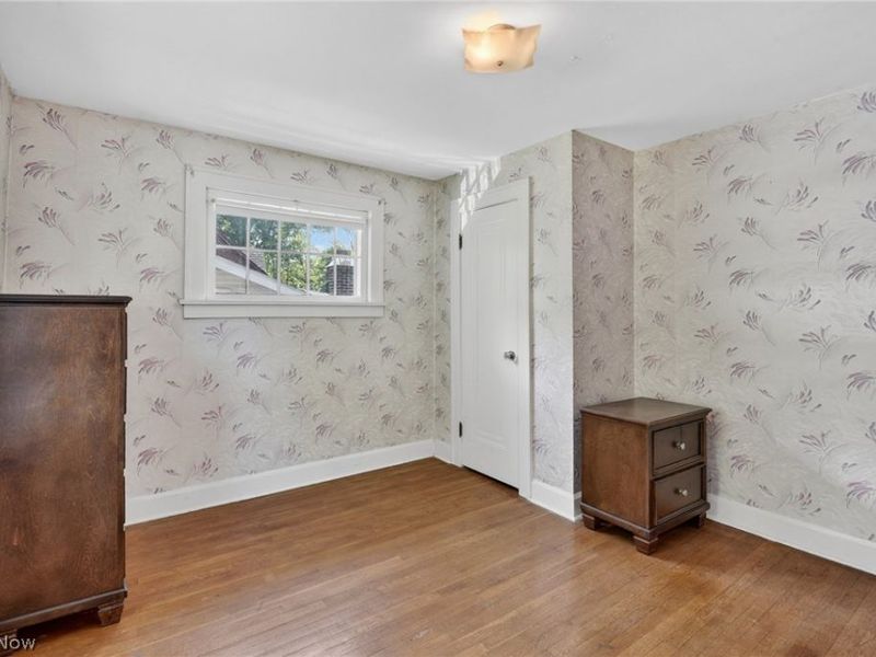927 Englewood Road , Cleveland Heights, OH 44121 Photo 19