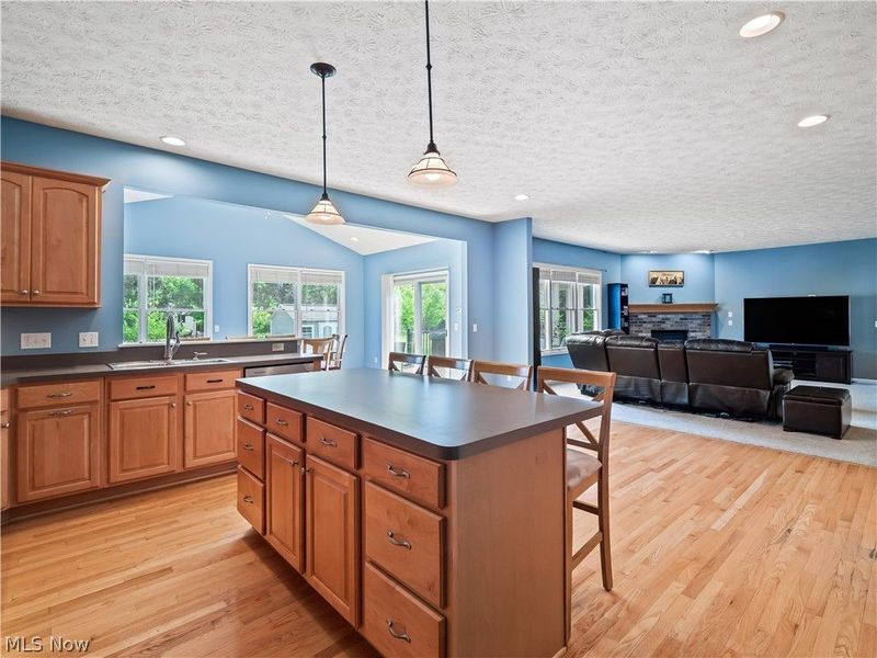 27336 Maurer Drive , Olmsted Township, OH 44138 Photo 16