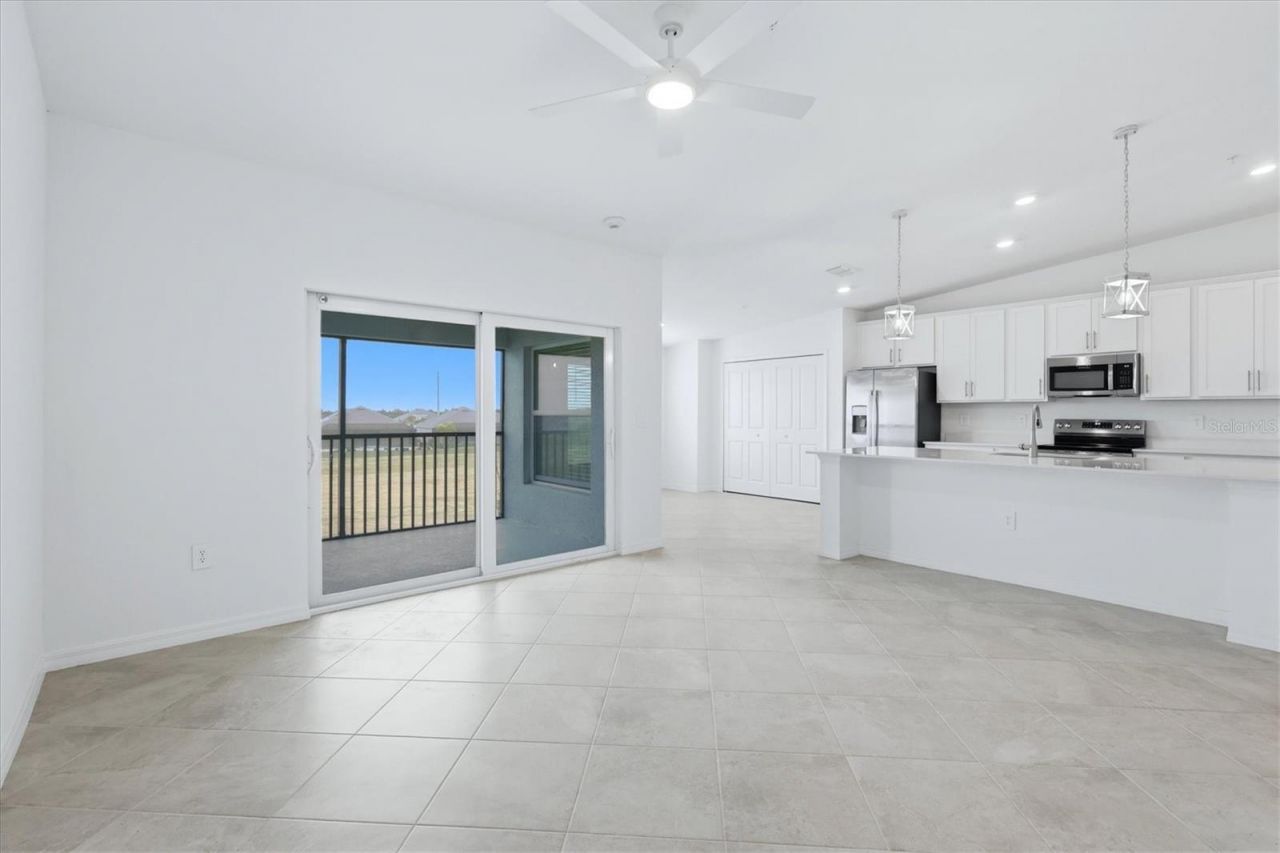 18923 Scallop Loop , Unit 205, Bradenton, FL 34211 Photo