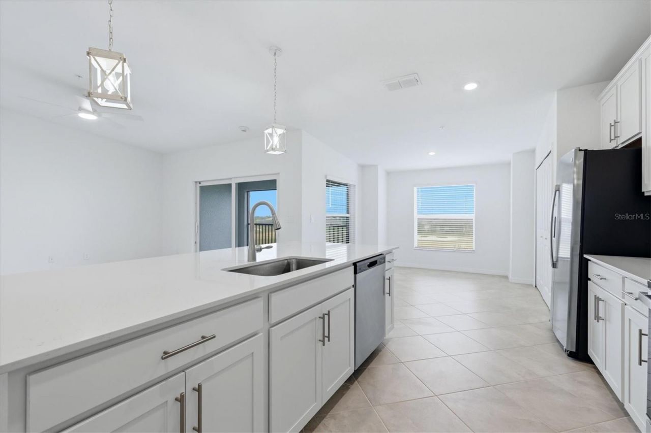 18923 Scallop Loop , Unit 205, Bradenton, FL 34211 Photo
