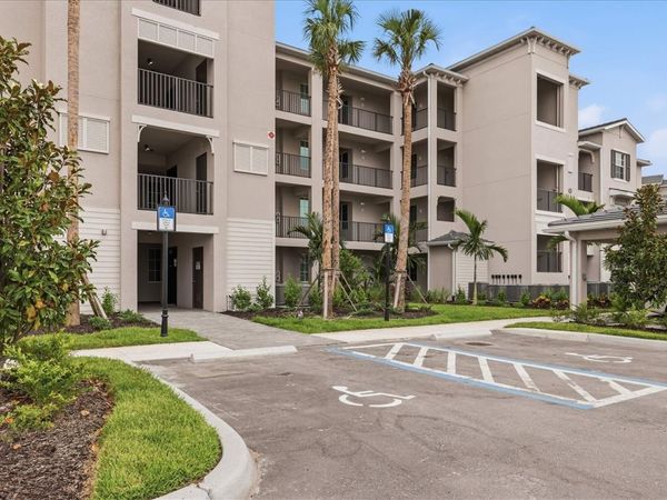 19140 SCALLOP LOOP , Unit 102, LAKEWOOD RANCH, FL 34211