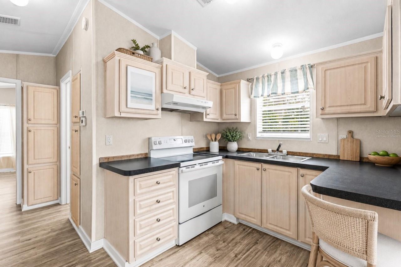 2079 Sun Home Street, Unit A-30, Sarasota, FL 34231 Photo