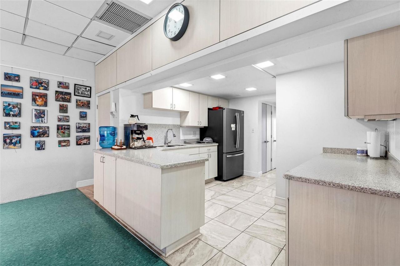 2079 Sun Home Street, Unit A-30, Sarasota, FL 34231 Photo