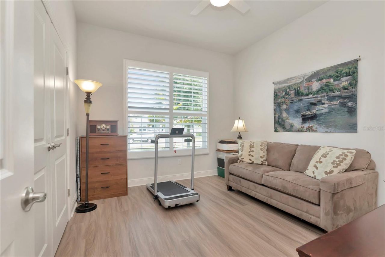 2989 Breezy Meadows Drive, Clearwater, FL 33760 Photo