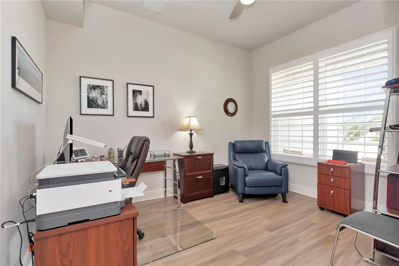 2989 Breezy Meadows Drive, Clearwater, FL 33760 Photo