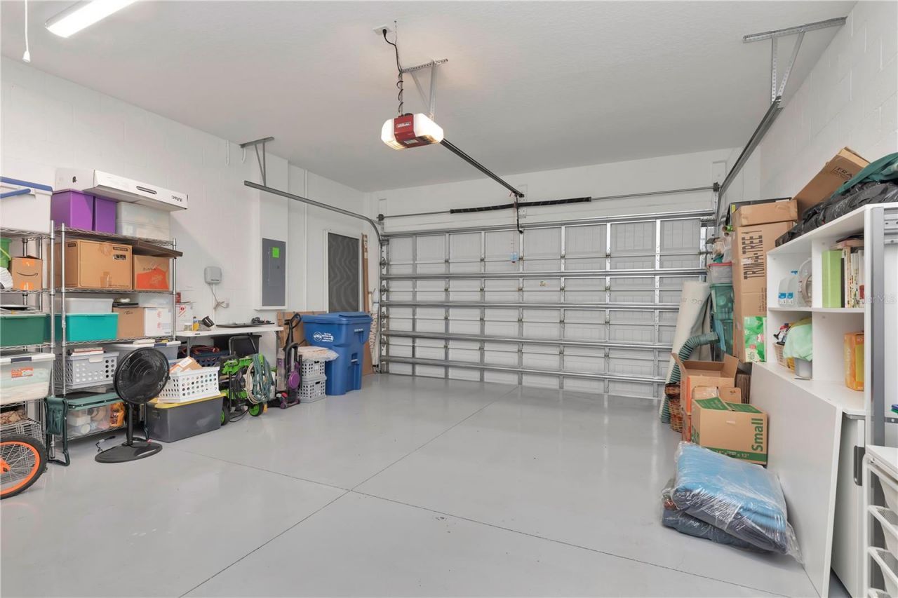 2989 Breezy Meadows Drive, Clearwater, FL 33760 Photo