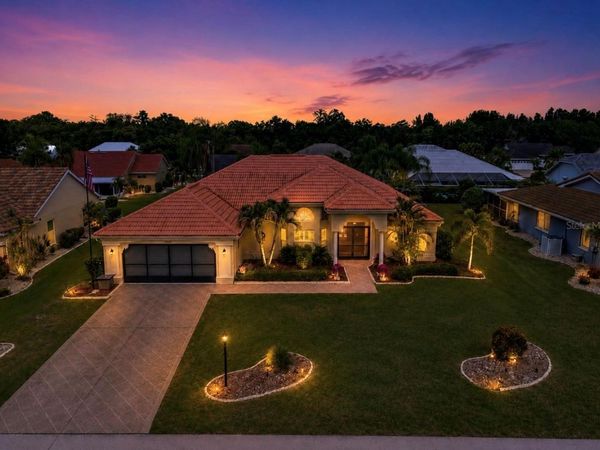 2027 NEW BEDFORD DRIVE, SUN CITY CENTER, FL 33573