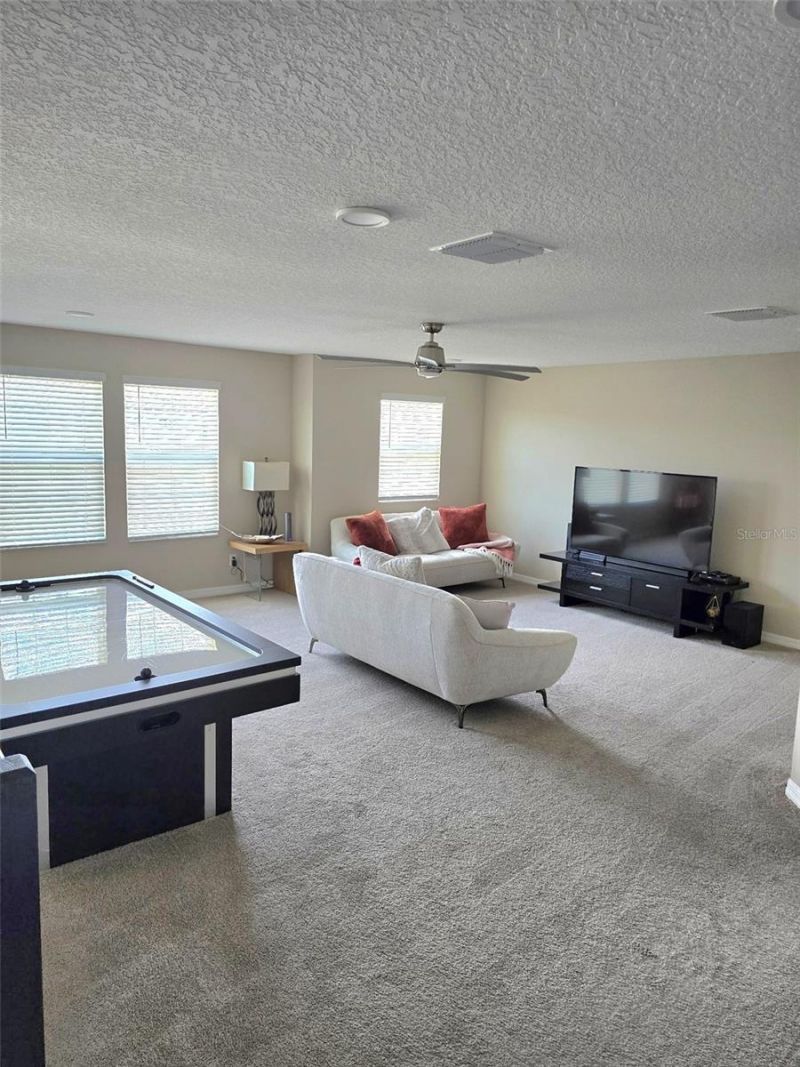 2950 Adams Cross Drive , Zephyrhills, FL 33540 Photo