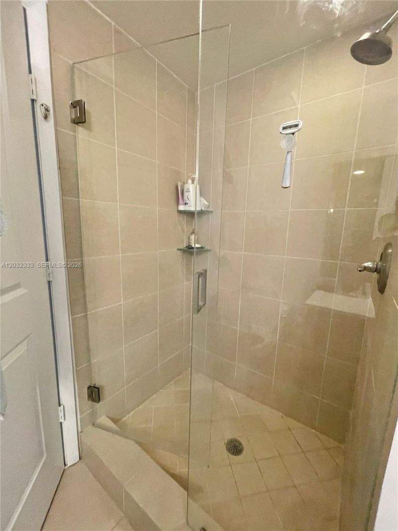 333 NE 24th St , Unit 1607, Miami, FL 33137 Photo