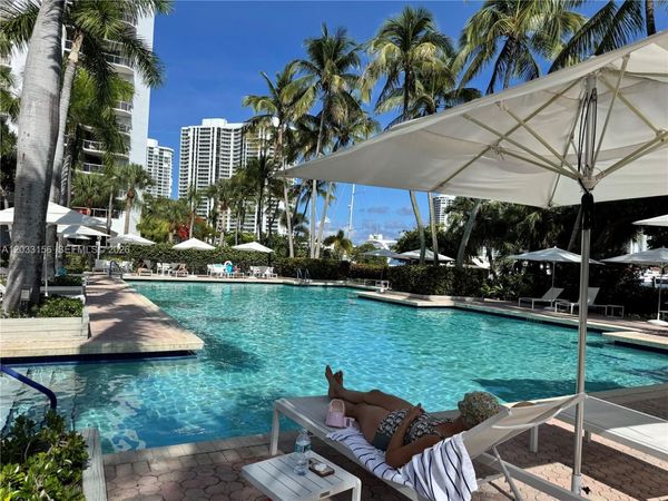 3610 Yacht Club Dr , Unit 312, Aventura, FL 33180