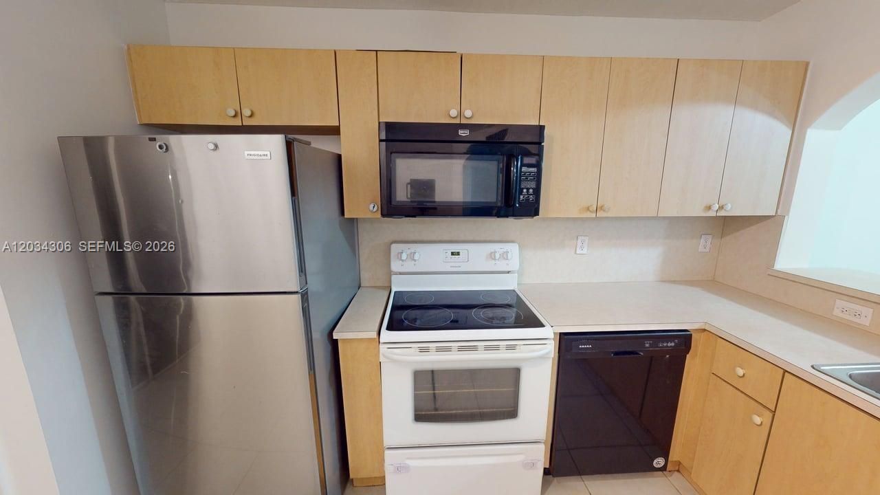 2921 SE 13th Rd, Unit 104-39, Homestead, FL 33035 Photo