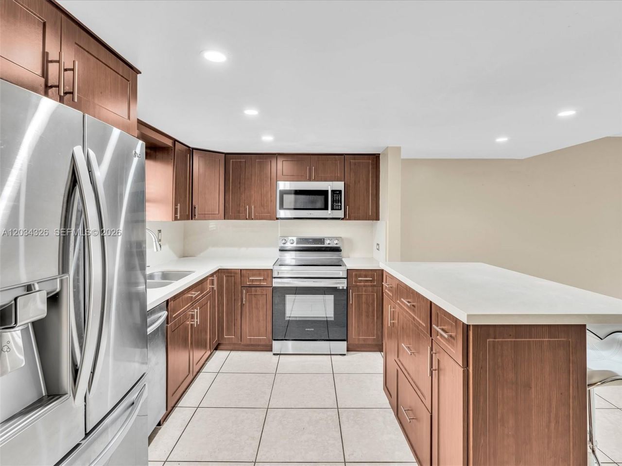 210 NW 87th Ave , Unit L206, Miami, FL 33172 Photo