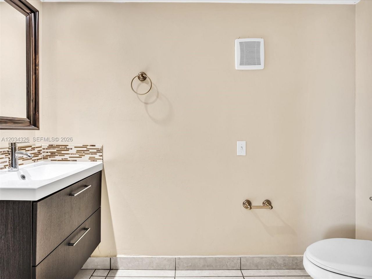 210 NW 87th Ave , Unit L206, Miami, FL 33172 Photo