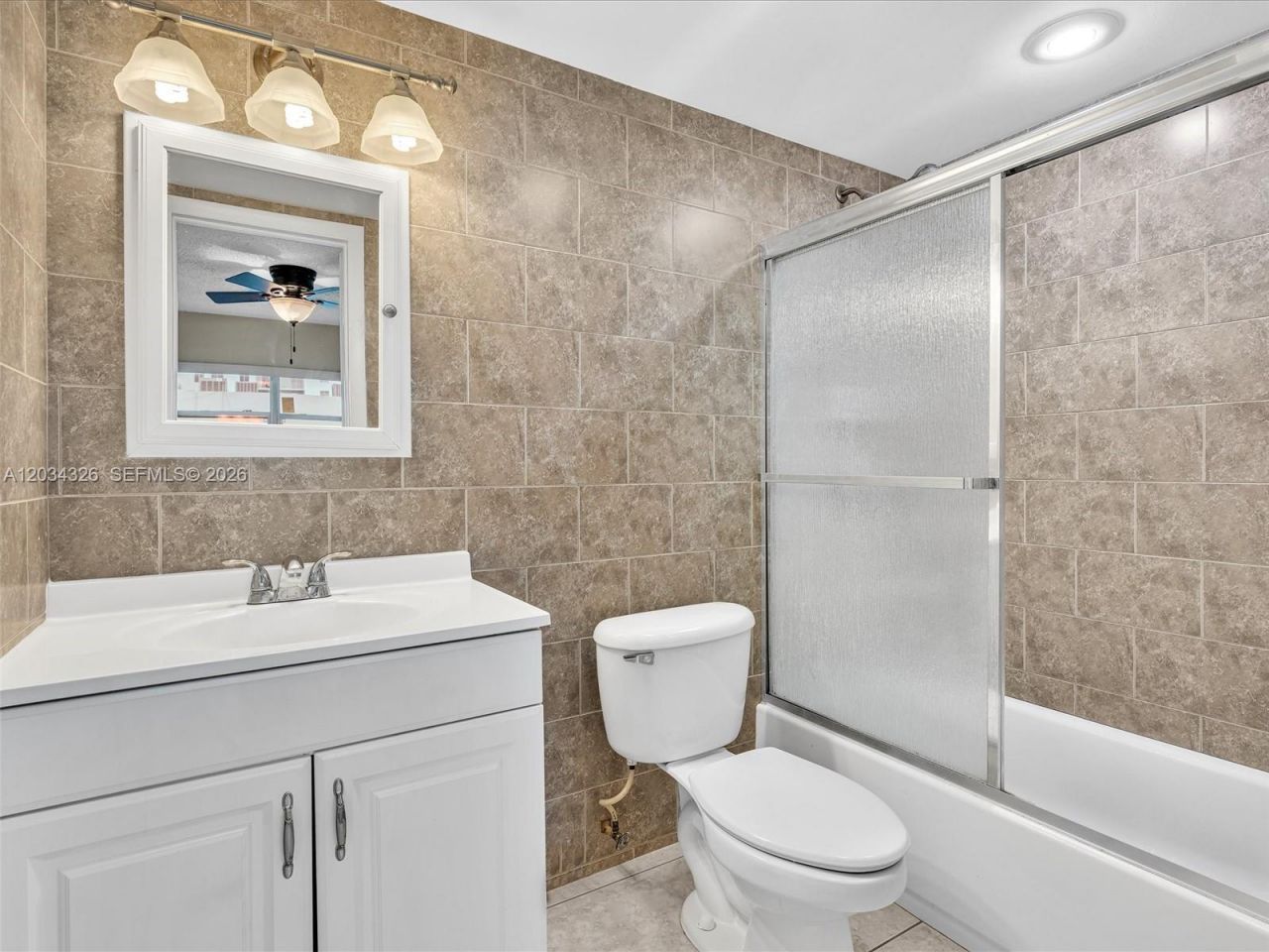 210 NW 87th Ave , Unit L206, Miami, FL 33172 Photo
