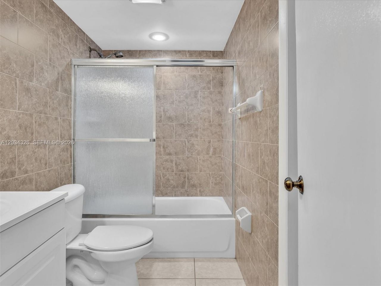 210 NW 87th Ave , Unit L206, Miami, FL 33172 Photo