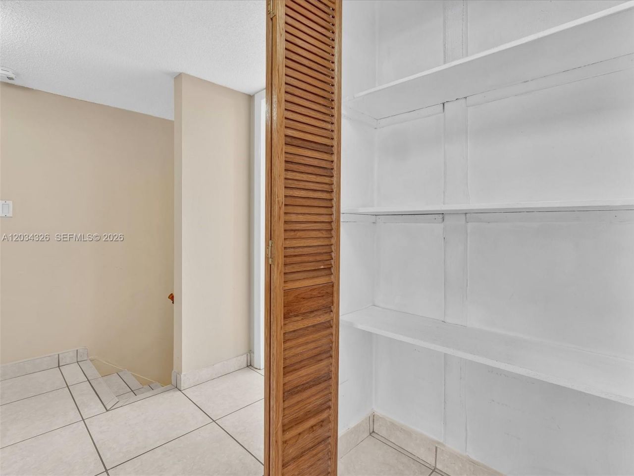 210 NW 87th Ave , Unit L206, Miami, FL 33172 Photo