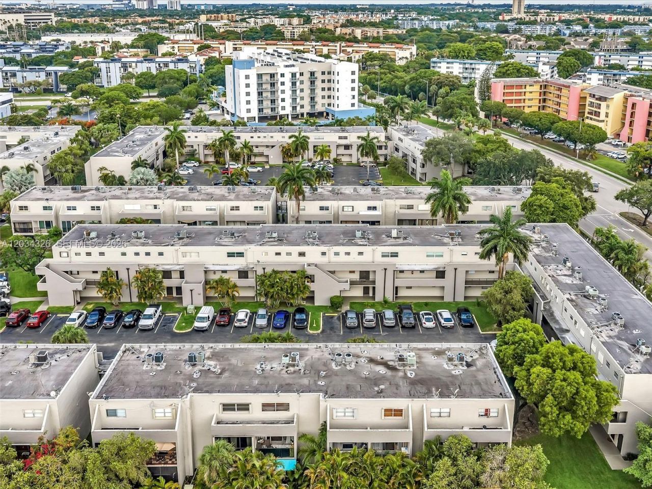 210 NW 87th Ave , Unit L206, Miami, FL 33172 Photo