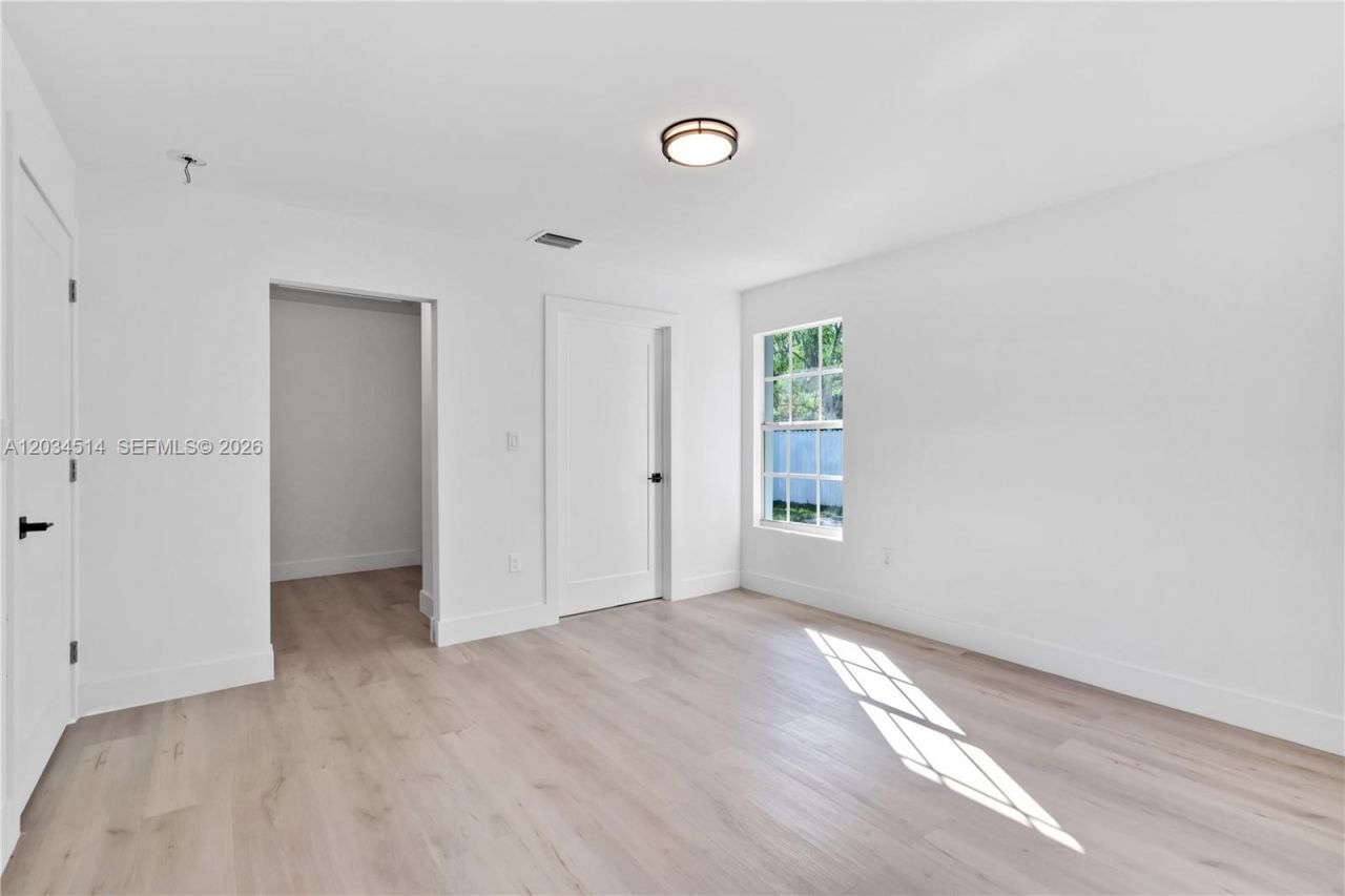 407 NW 45th St , Unit na, Miami, FL 33127 Photo