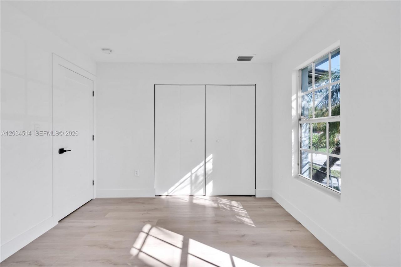 407 NW 45th St , Unit na, Miami, FL 33127 Photo