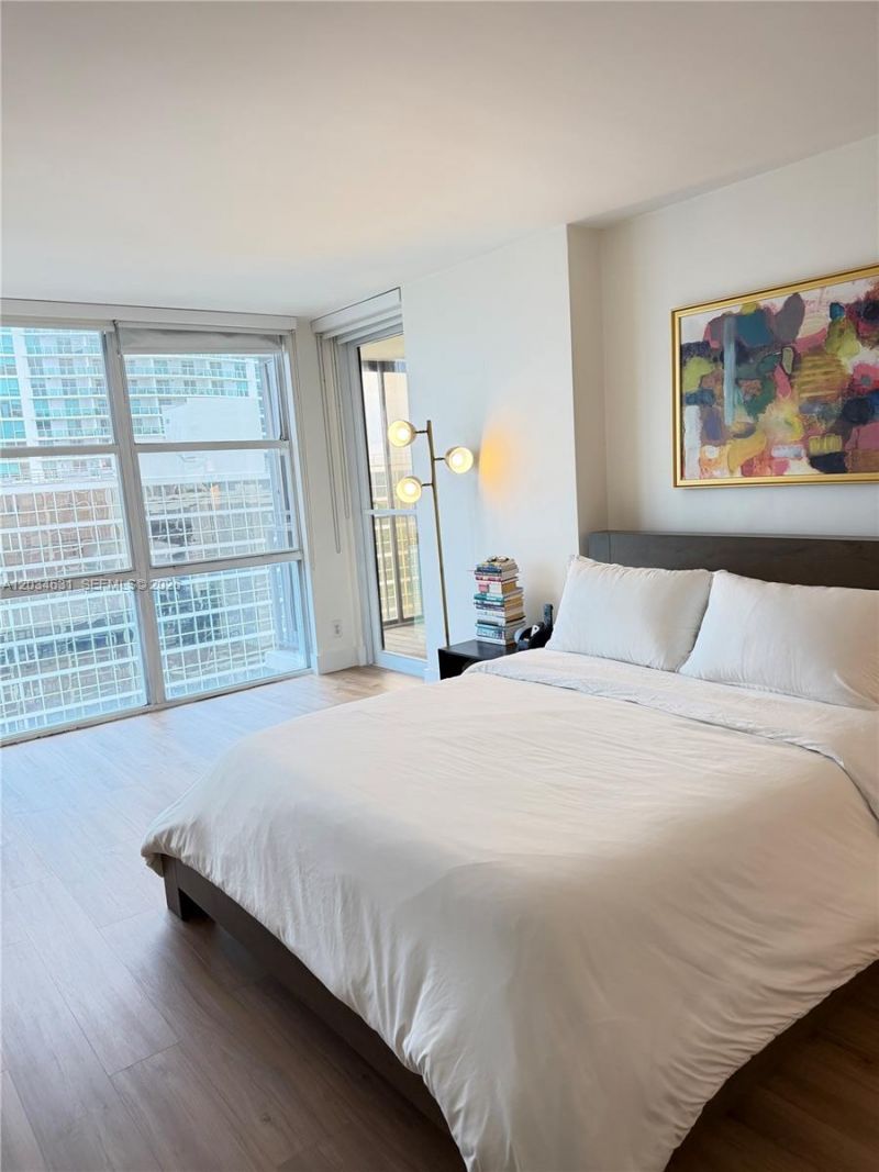 1925 Brickell Ave , Unit 2011, Miami, FL 33129 Photo